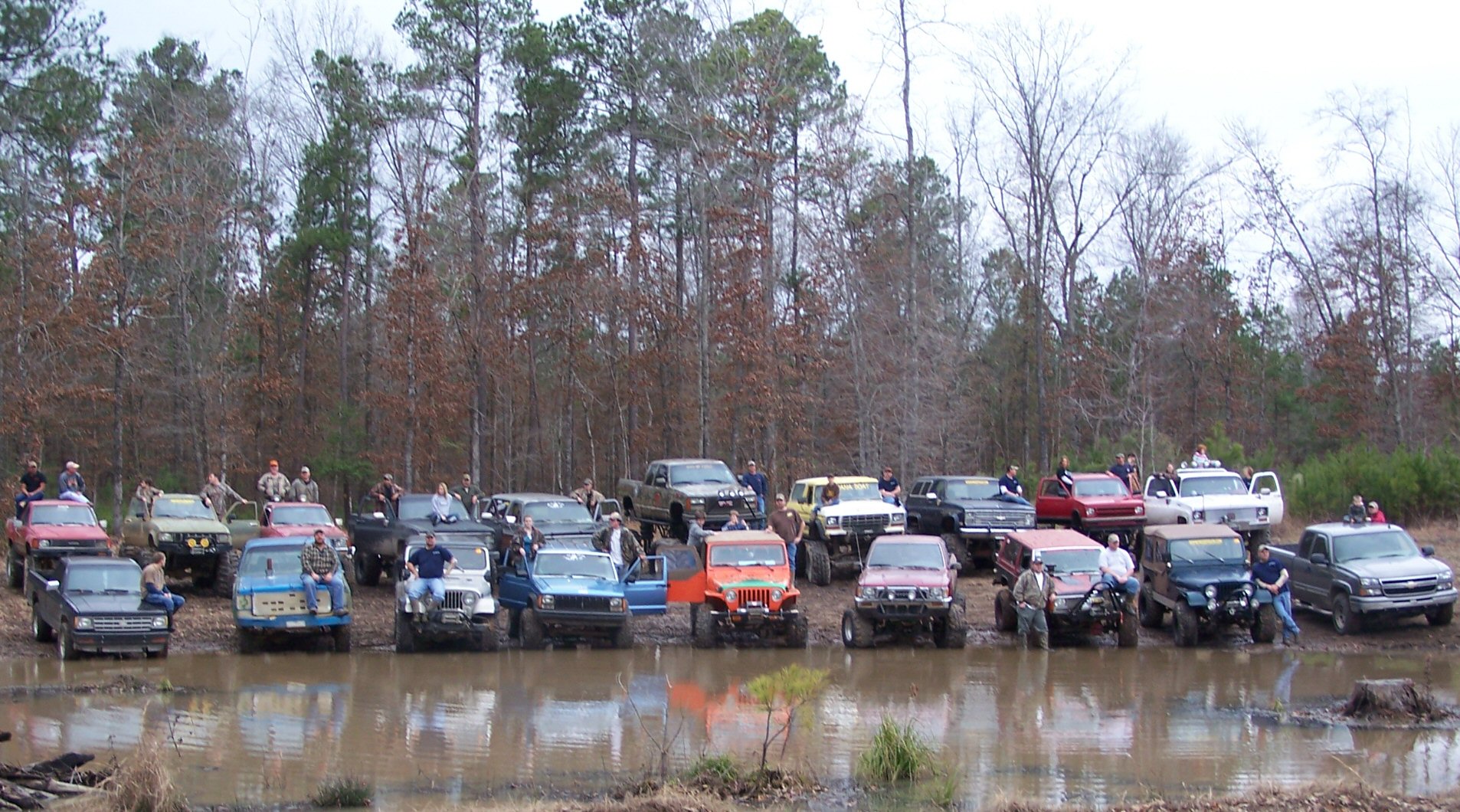 MudStruck members getting ready to play in the Arkansas mud!!